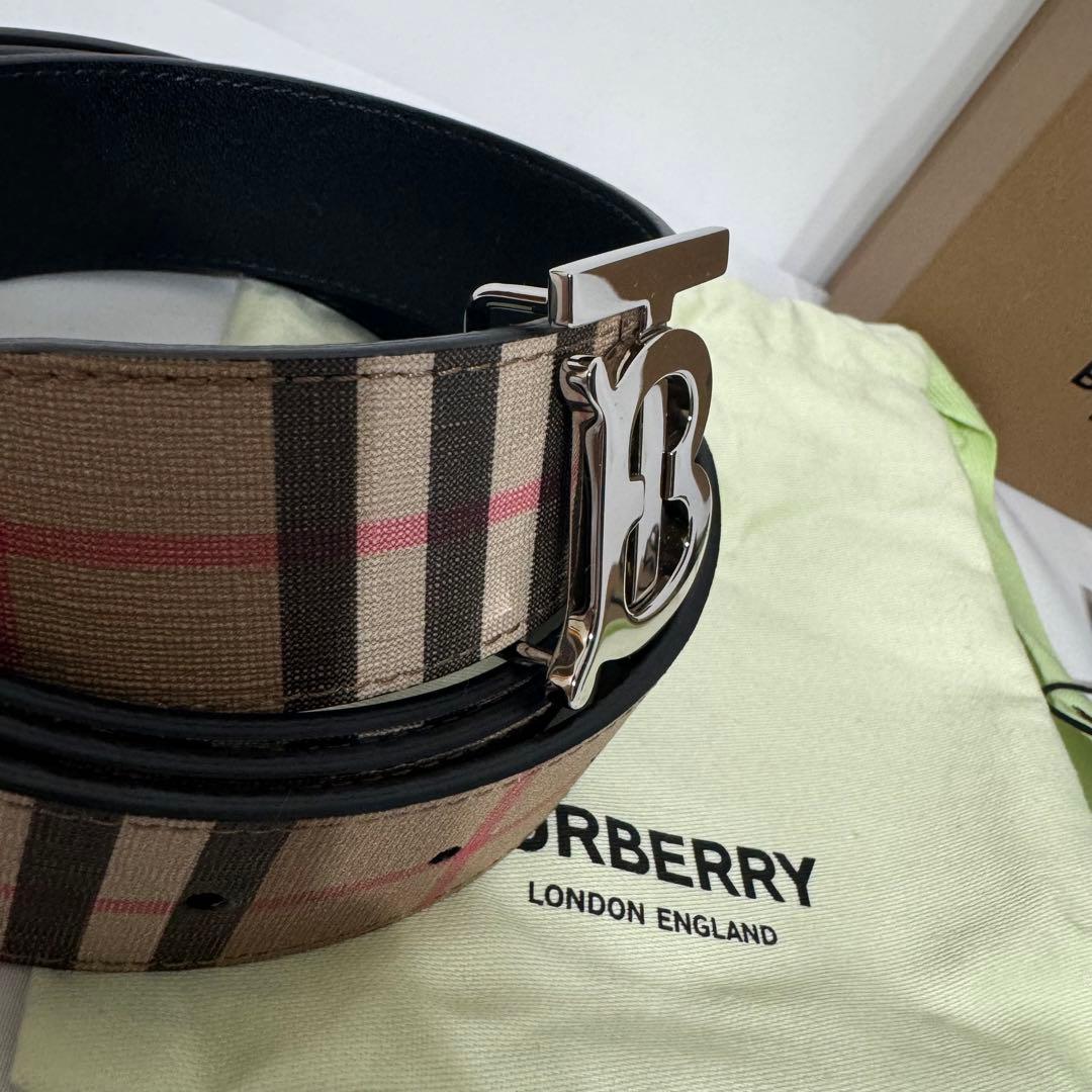 未使用保管品 BURBERRY TB バックル ロゴ ノバチェック ベルト