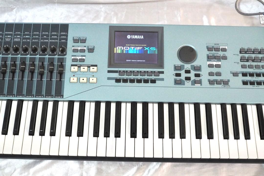 YAMAHA MOTIF XS7 シンセサイザー ハードケース付き - メルカリ
