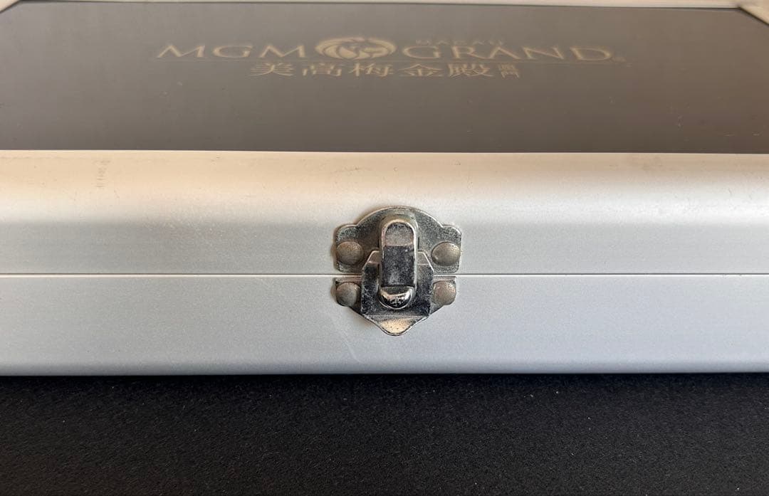 激レア・現地購入品】高級麻雀牌 マカオ金牌 未開封 ゴールド ライオン