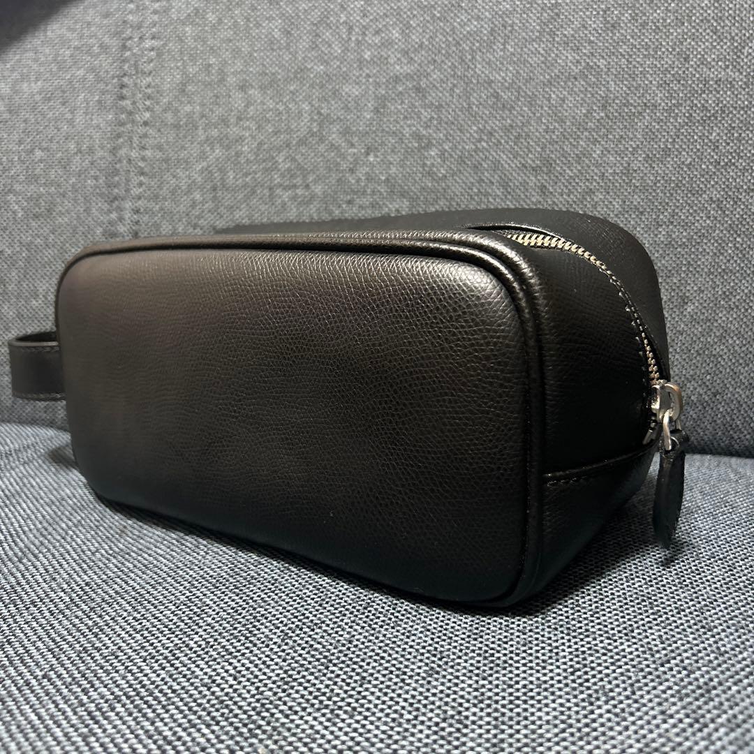 《極美品》EMPORIO ARMANI メンズ レザー ロゴ金具 セカンドバッグ