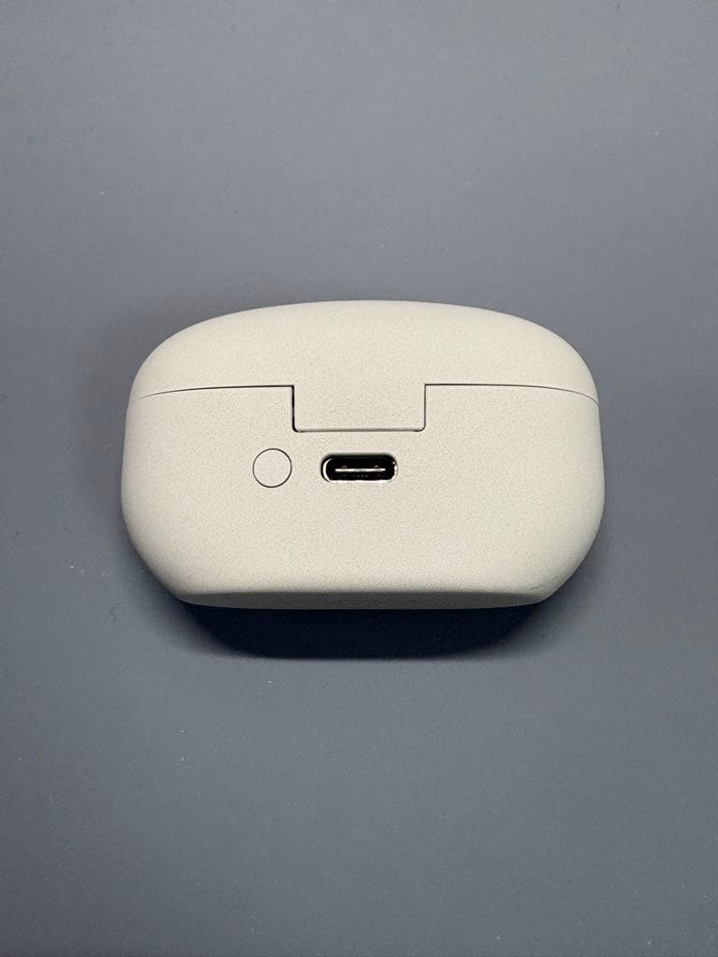 美品】SONY WF-1000XM5 充電ケースのみ プラチナシルバー - メルカリ