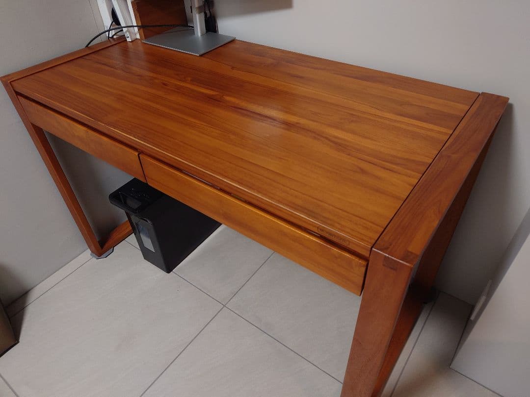 ぴ*ん様 SCANTEAK デスク チーク無垢材 120cm*60cm ぴ*ん様 SCANTEAK デスク チーク無垢材 120cm*60cm デスク 机 チーク