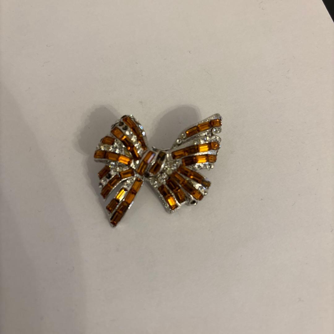 フォクシー リボン ブローチ - メルカリ