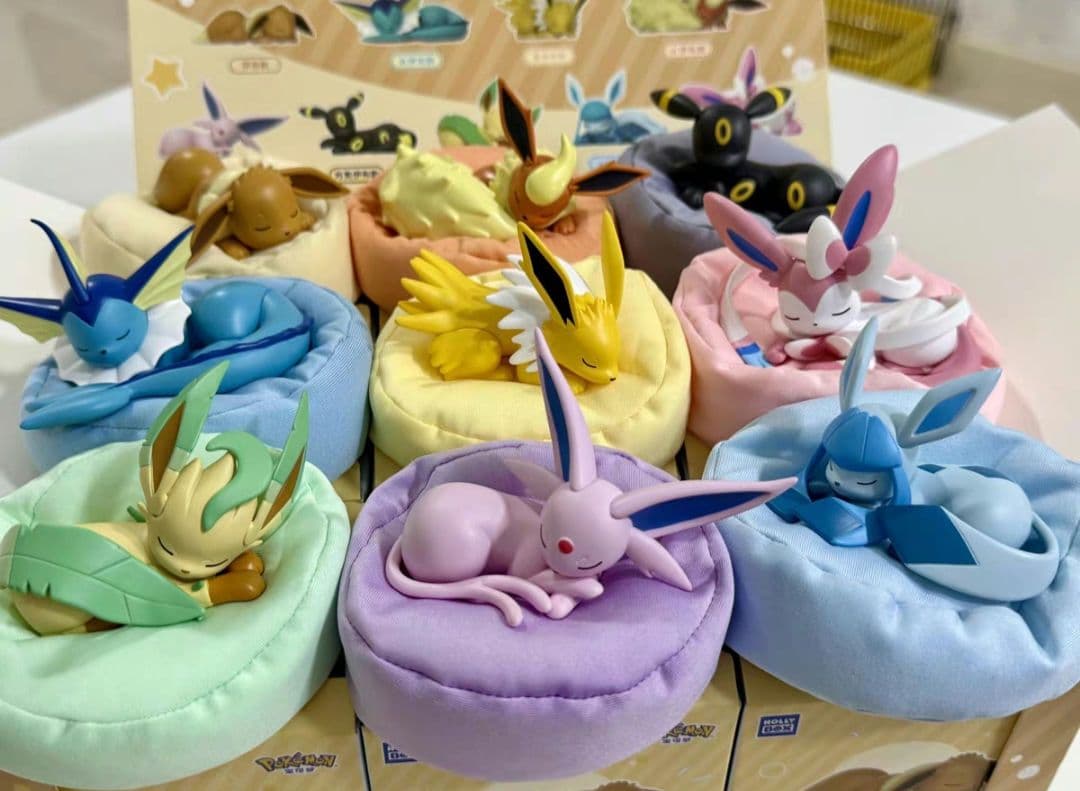 新品未開封品 ポケモン公式 イーブイ すやすやフィギュア 9種