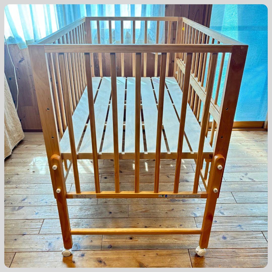 《綺麗❣️早い者勝ち❣️》大和屋　ベビーベッド　 キホンベビーベッド⭐︎Kiki