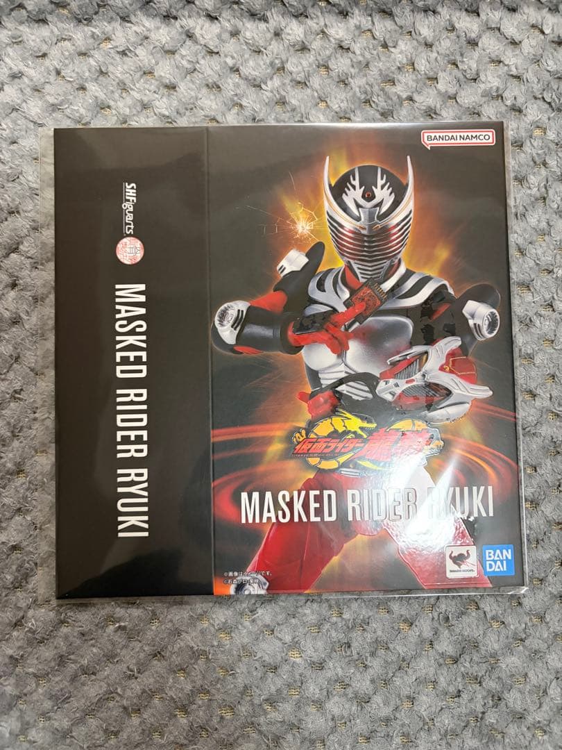 S.H.Figuarts 仮面ライダー龍騎 真骨彫製法 スリーブ付き 新品未開封