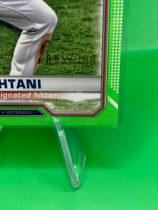 大谷翔平2021 Bowman Neon Green Border /399 - メルカリ