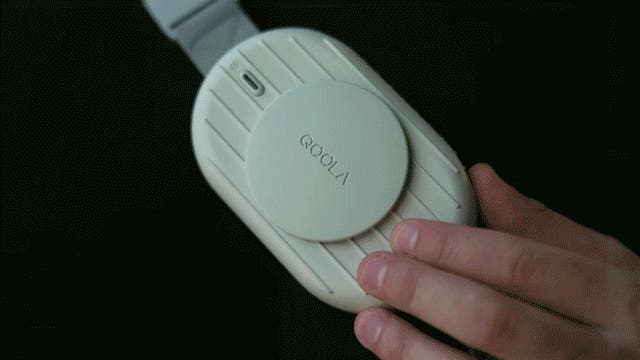 超超超コンパクト！ハンズフリーバンド付きハンディクーラー【QOOLA