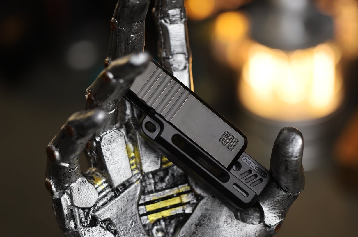 無限リロード】ハンドガンのリロードの爽快感を無限に体験できるフィ