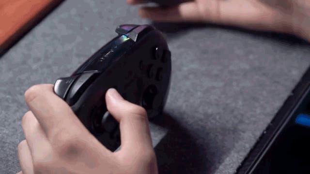 純正プロコンがパワーアップ】限界突破の機能拡張で、異次元の操作性を