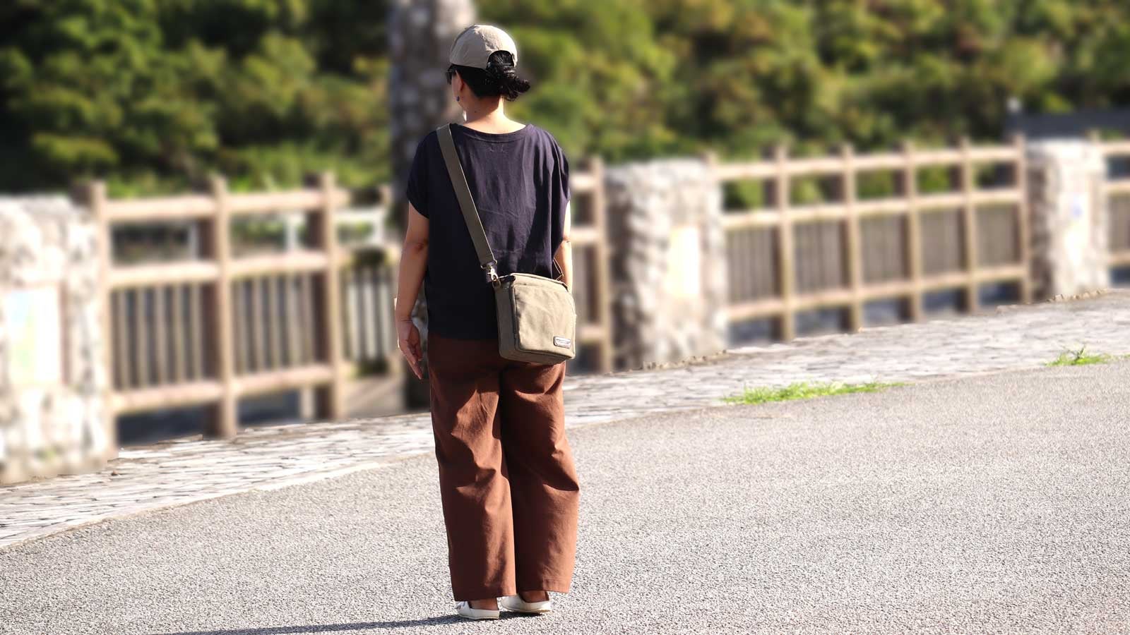 旅行も普段もコレ1つ！抜群の収納力を備えた「丈夫で軽量・帆布