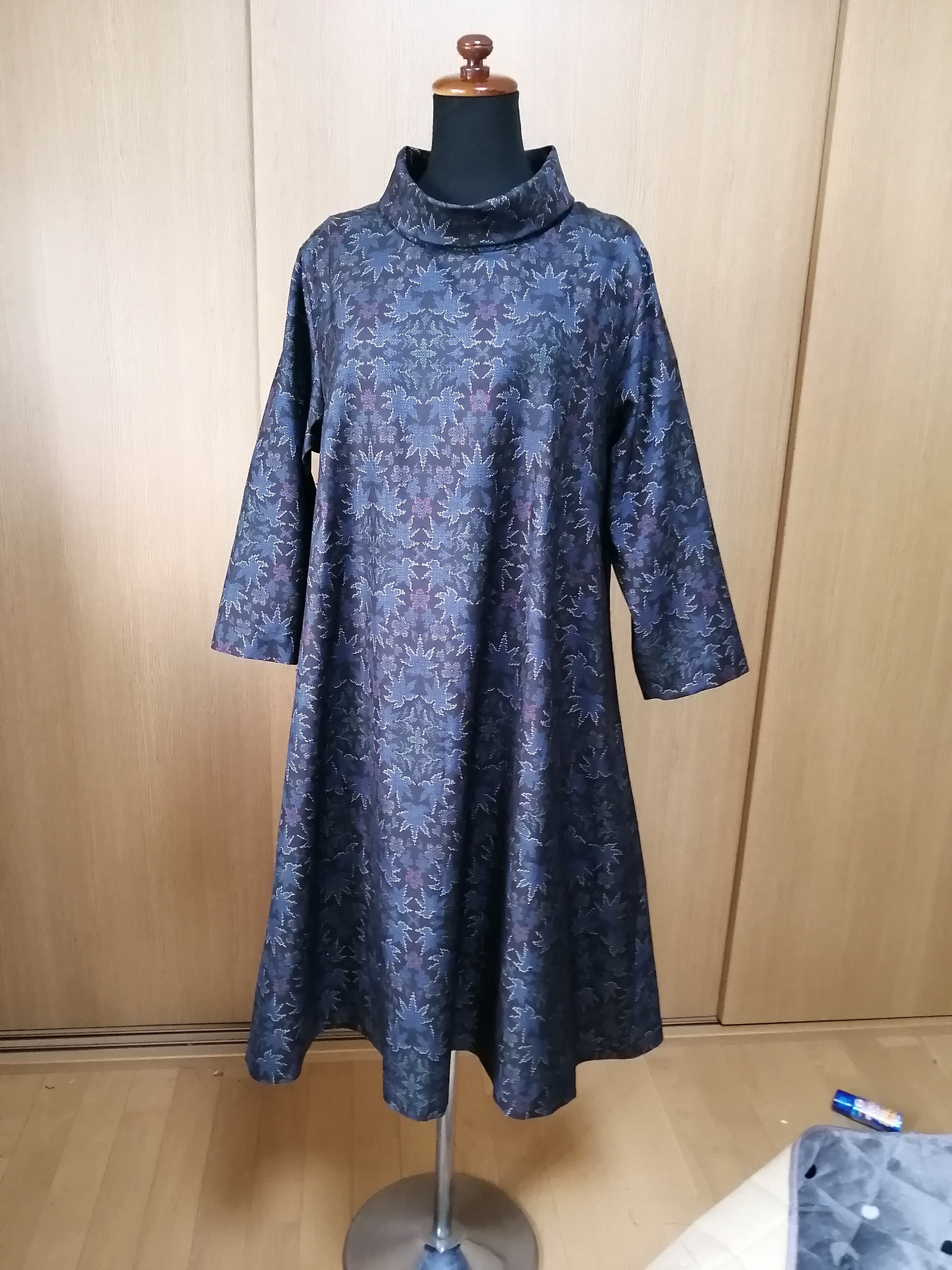 着物リメイク ワンピース 大島紬 M ～L - ZX-ZX-ZX'S GALLERY | minne