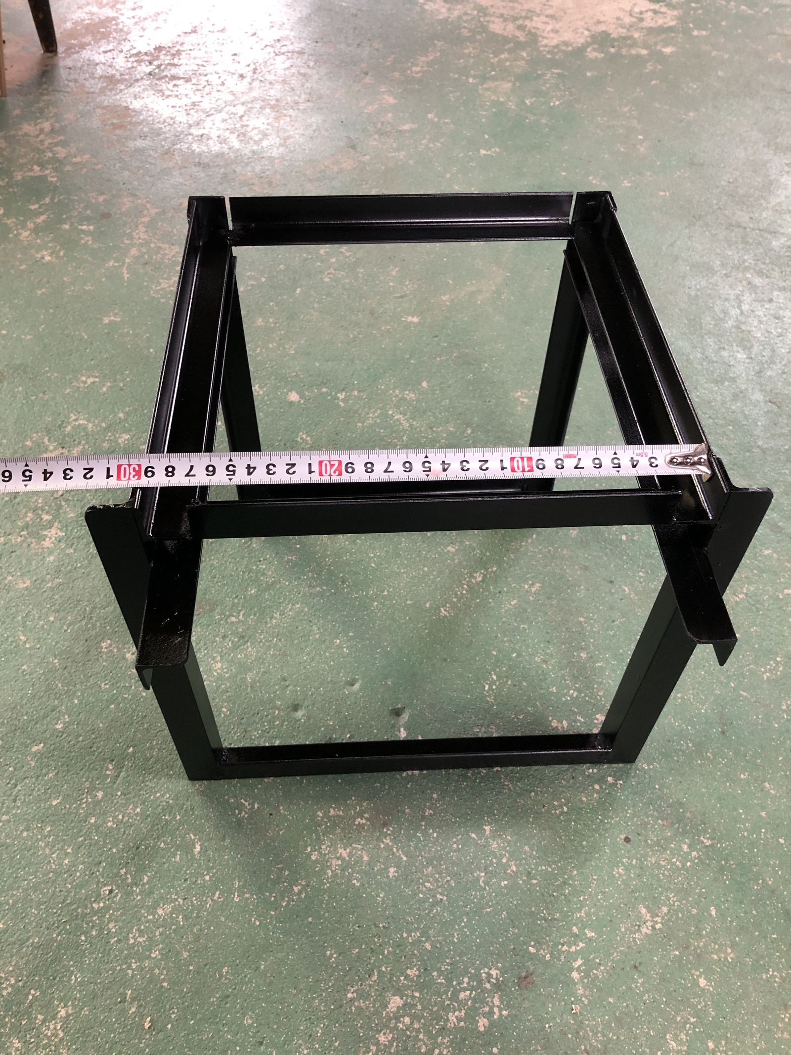 日本蜜蜂 重箱用 巣箱台 29cm用 - MAMESHIBA48'S GALLERY | minne