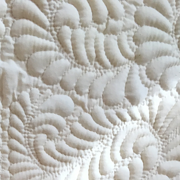 送料無料ホワイトキルトのタペストリー - MIKI'S GALLERY | minne