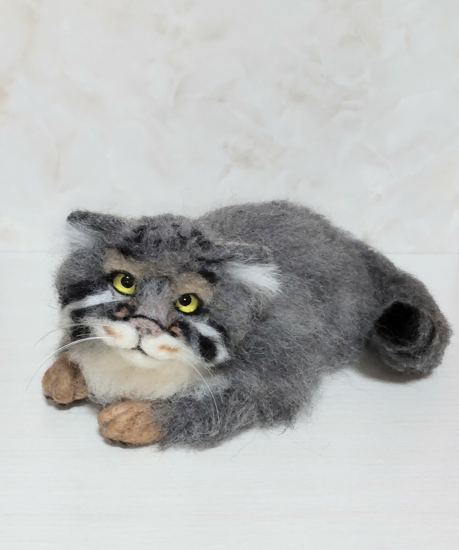 羊毛フェルト】マヌルネコ - にゃろろん工房 | minne byGMOペパボ 国内