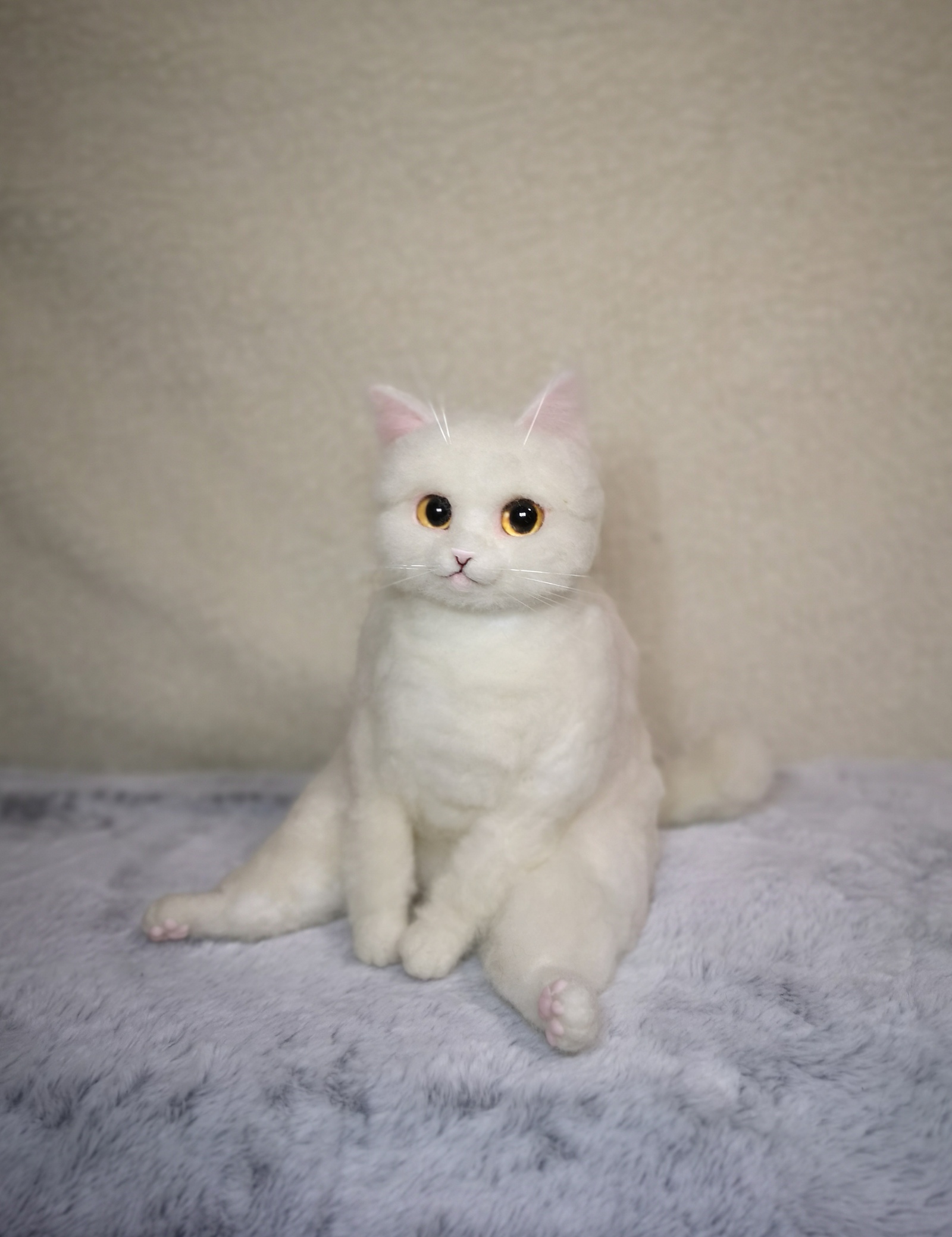 ☆羊毛フェルト白マンチカン☆猫 ハンドメイド ねこ ネコ フェルト猫