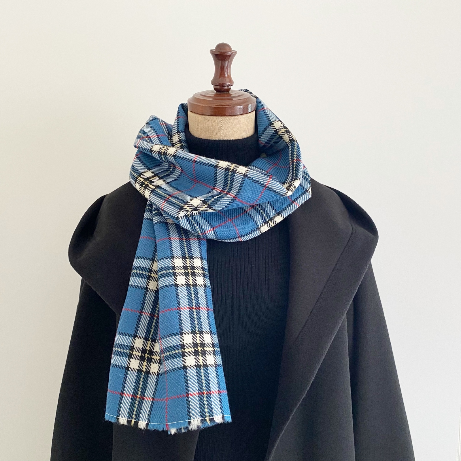日本製 ウール100% 上質生地 タータンチェック柄のマフラー ストール