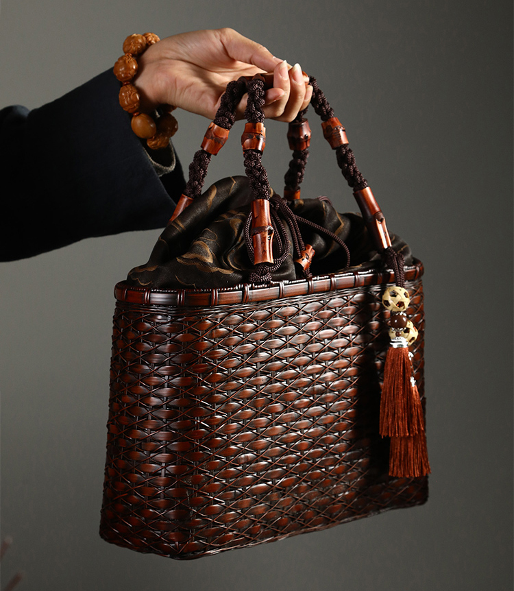 最高級 山葡萄 やまぶどう 六角花模様かごバッグ 二番皮半月丸 - 藤子