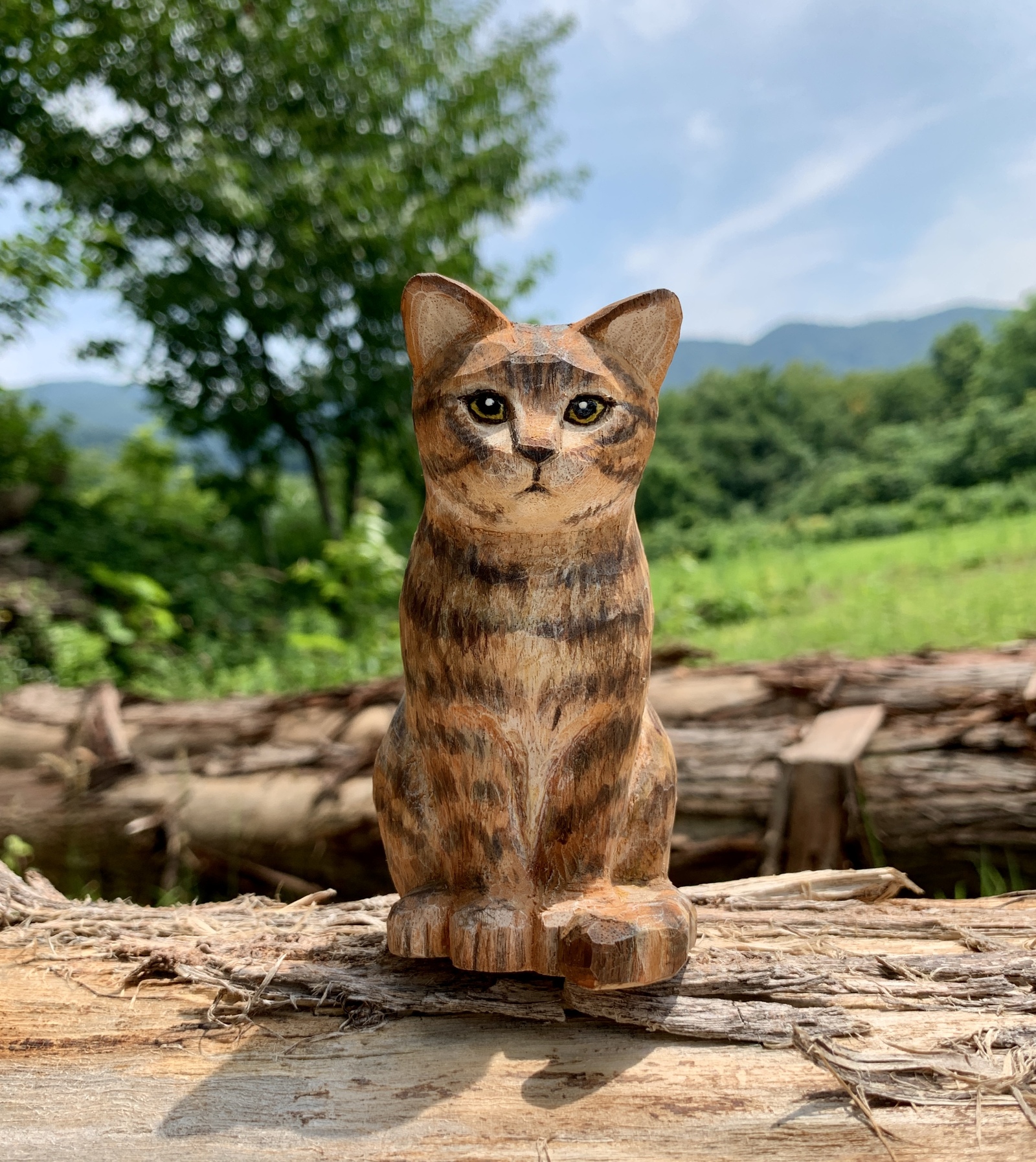 木彫り キジトラ猫の置物 - KIBO-RINGO | minne byGMOペパボ 国内最大