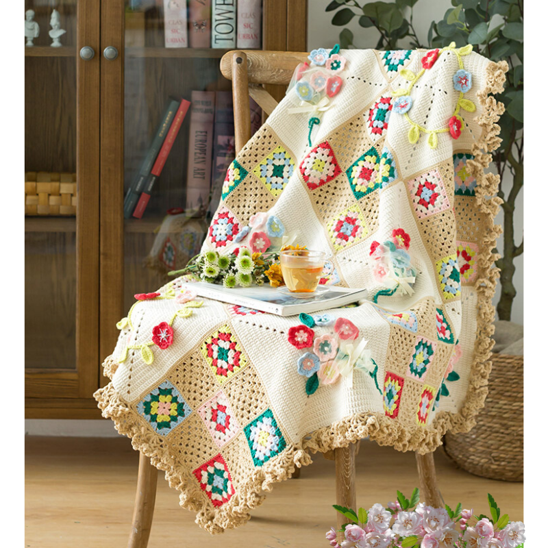 即日発送】手編み❀花輪柄 グラニースクエア マルチカバー ベッド