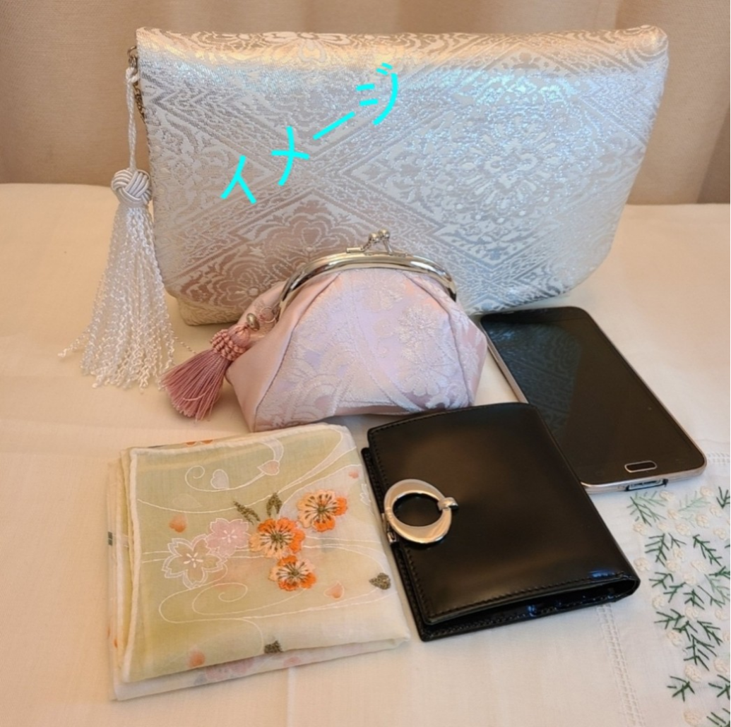 和風、鶴、桜模様シルク着物帯をリメイクした2waysクラッチバッグ
