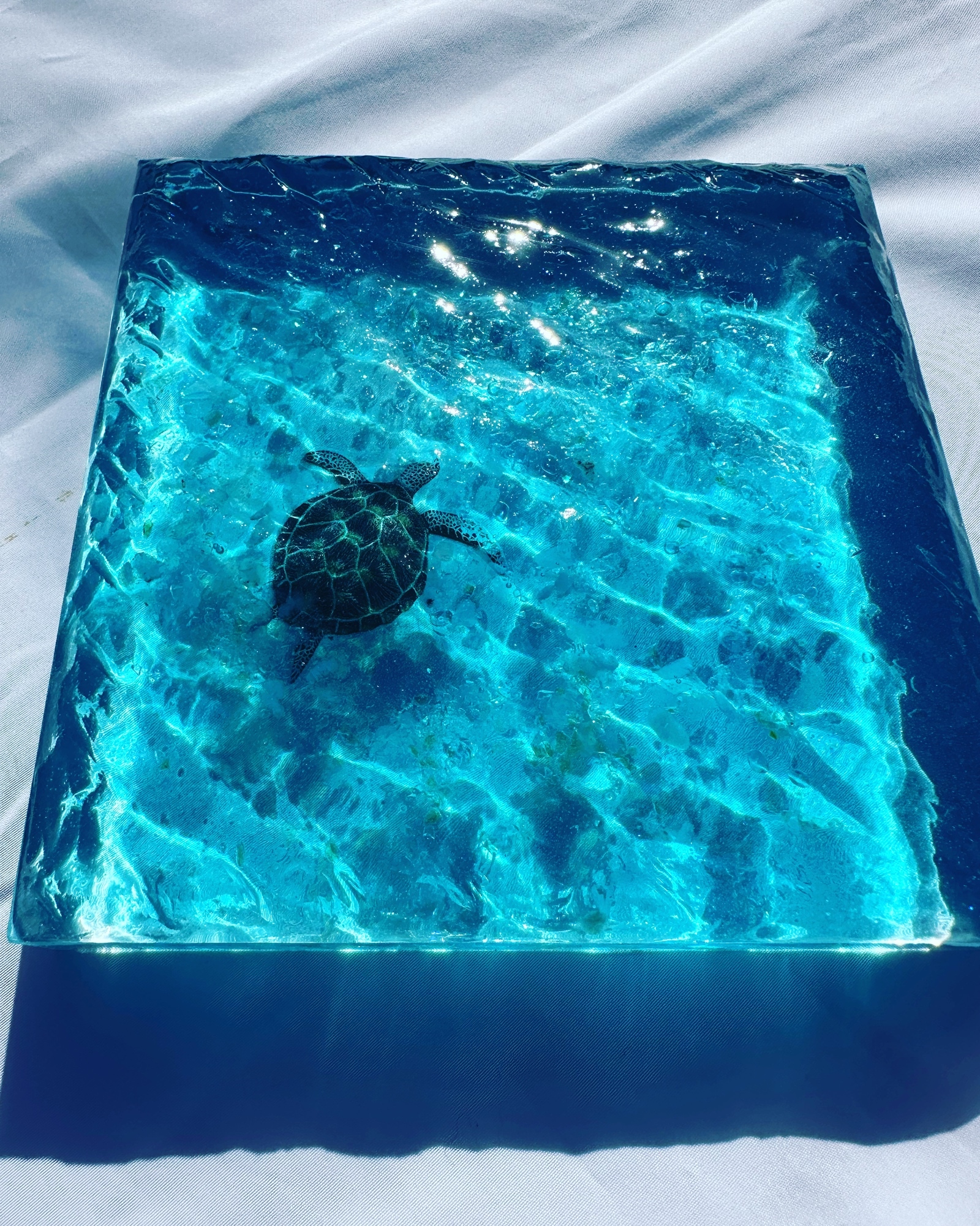 インテリアアートブロック ラージ エメラルドブルーの海とホヌ