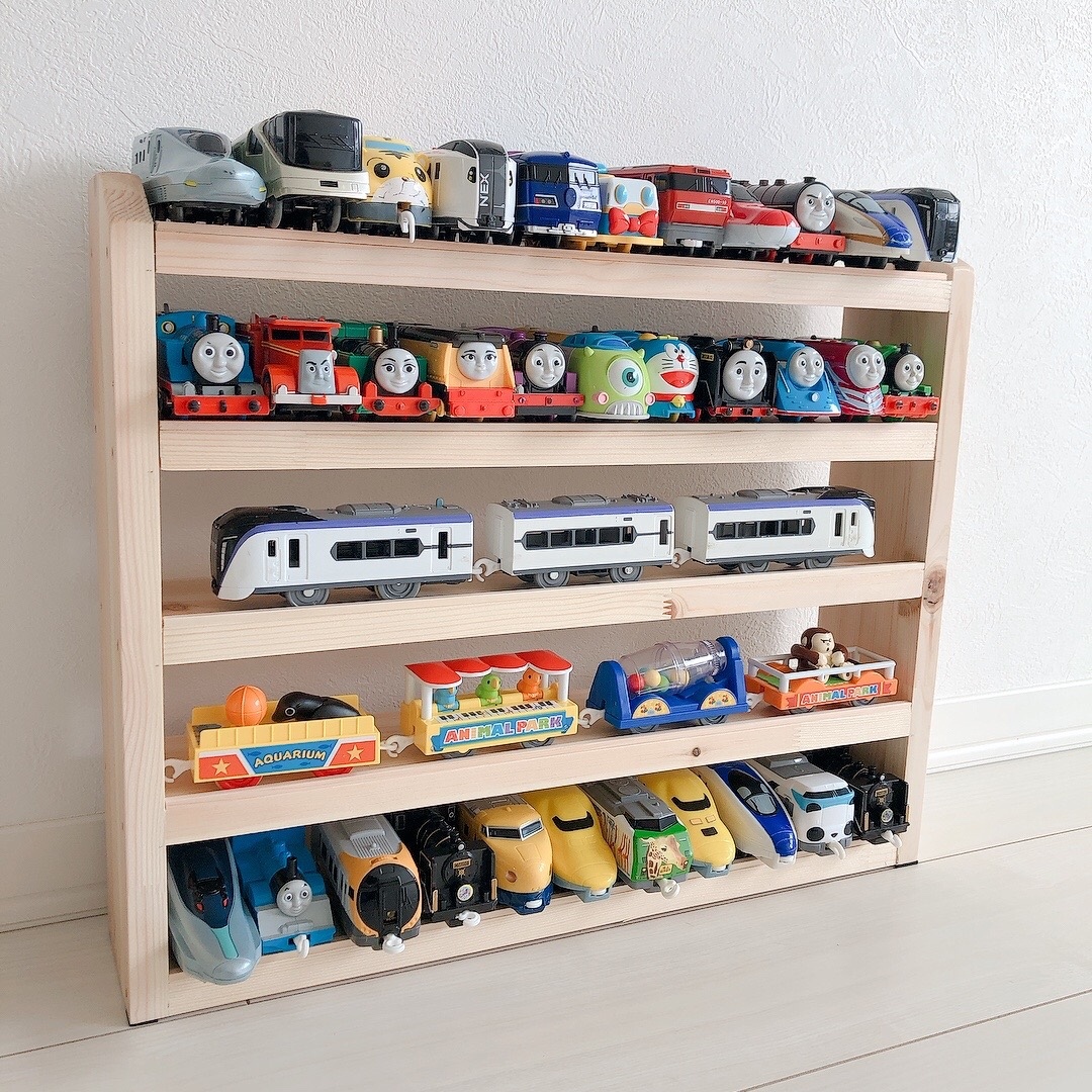 ☆。.:＊・゜プラレール収納 トミカ収納 ガチャガチャ 飾り棚 おもちゃ