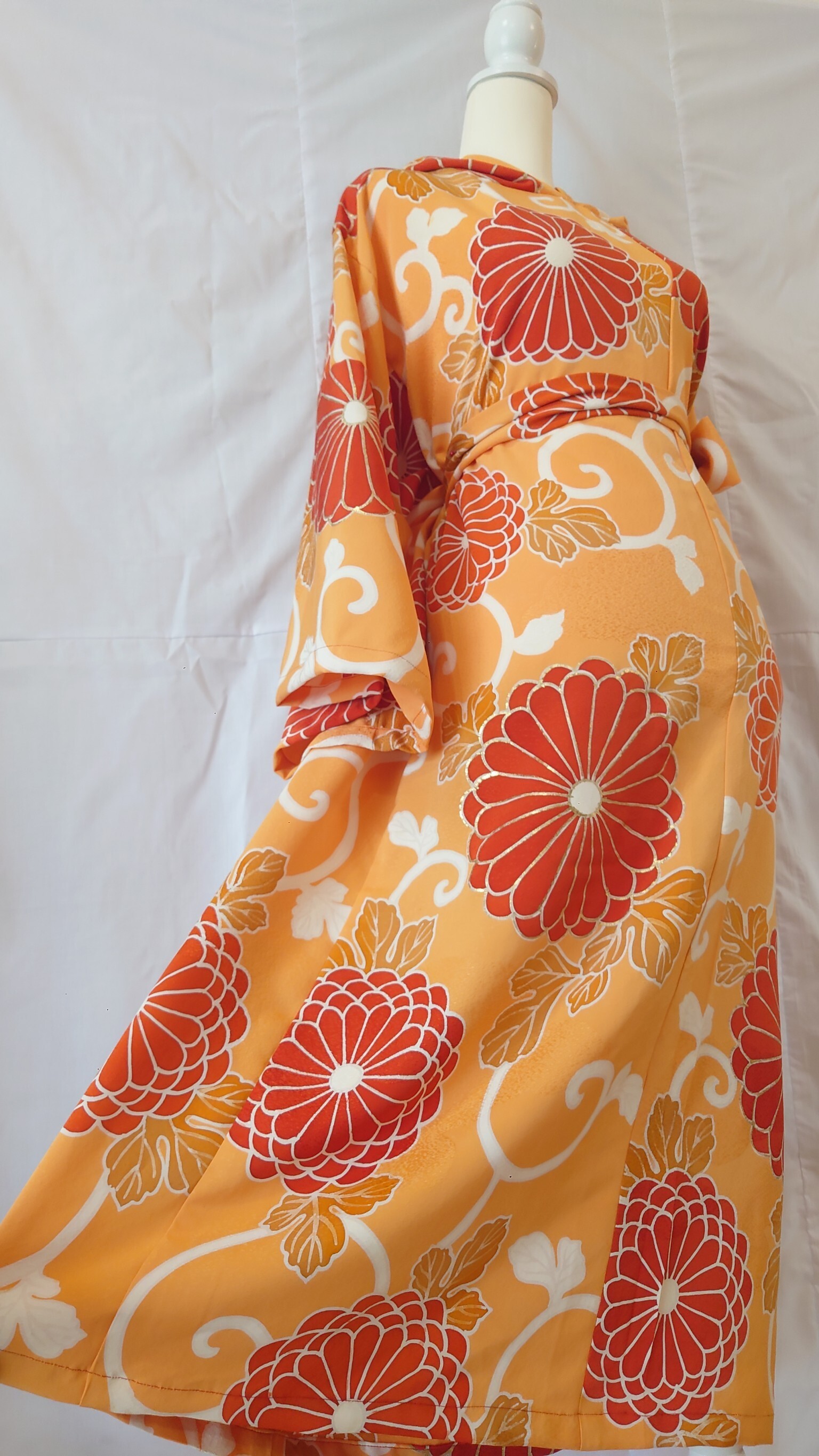 AR29新品反物着物リメイクワンピース正絹着丈115センチ身幅79センチ