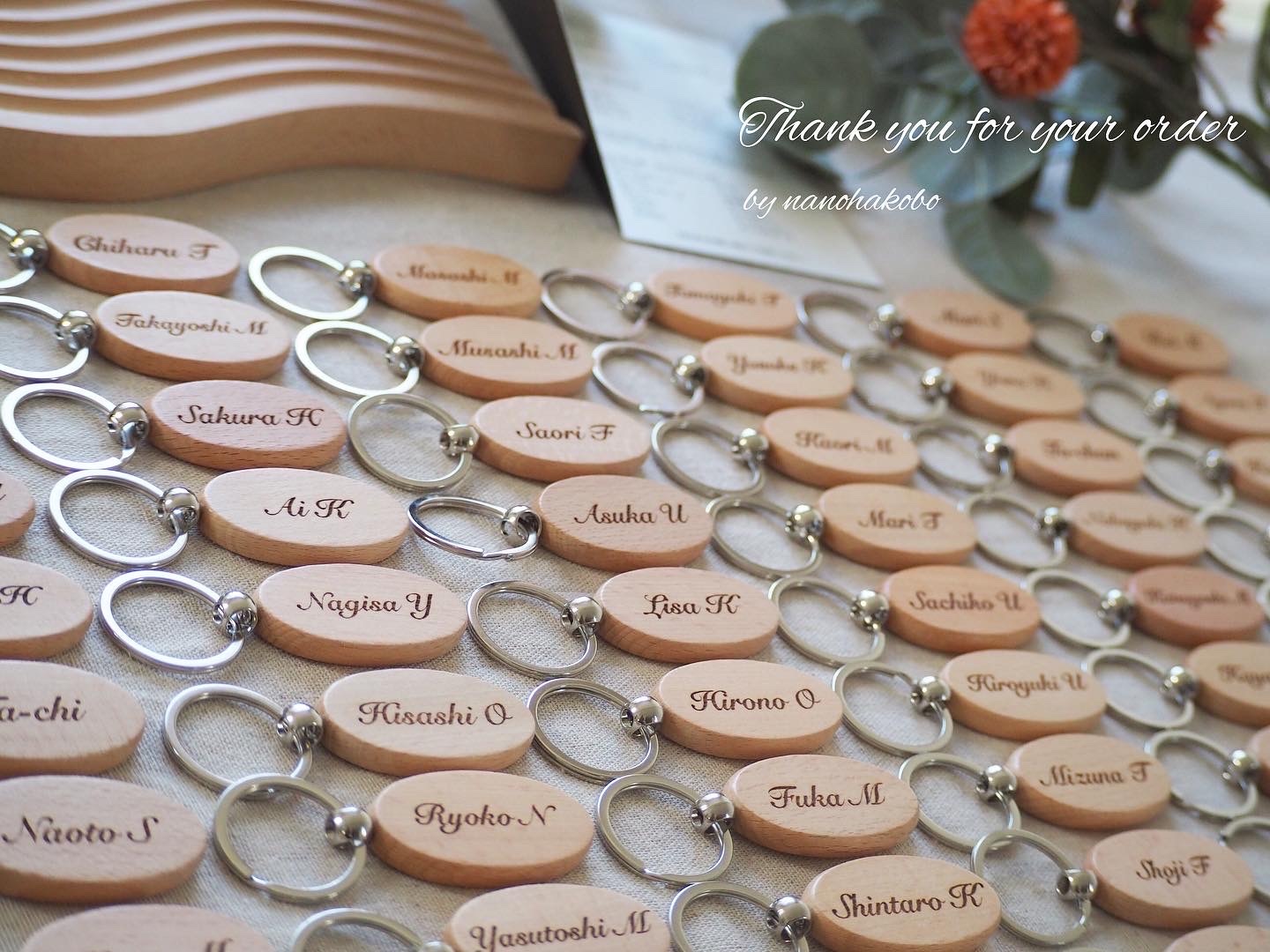 ♡結婚式席札・プチギフトに♡お名前入り木製キーホルダー♥名入れ