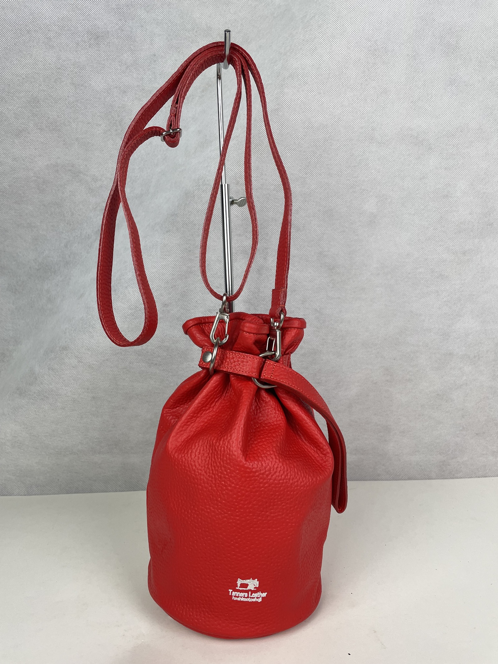 bb5df5a78aba493ee3d77ad916f125