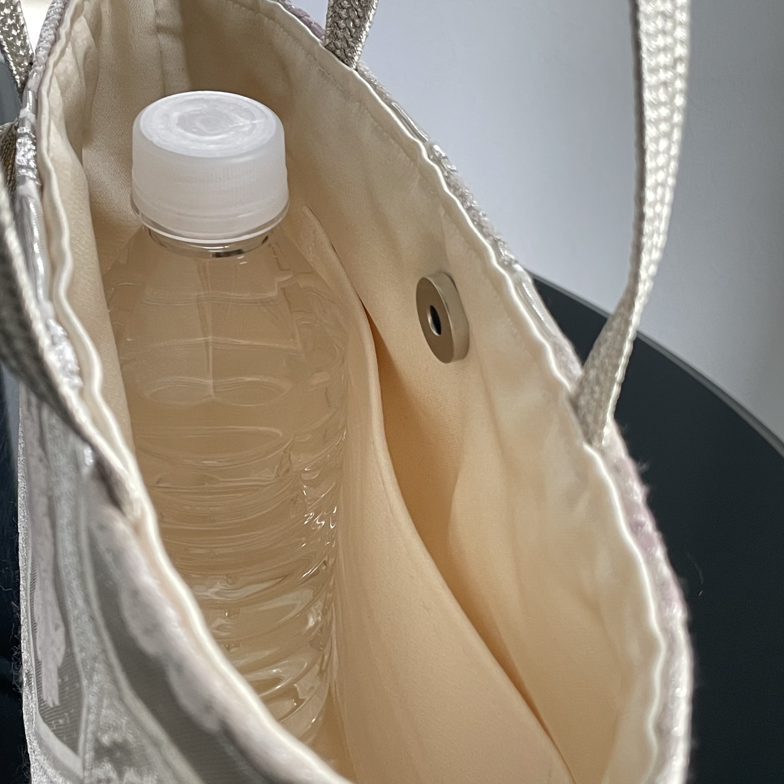 帯リメイクバッグ シルバーと紫の蜀江華文 Mサイズ 和装バッグ - 帯