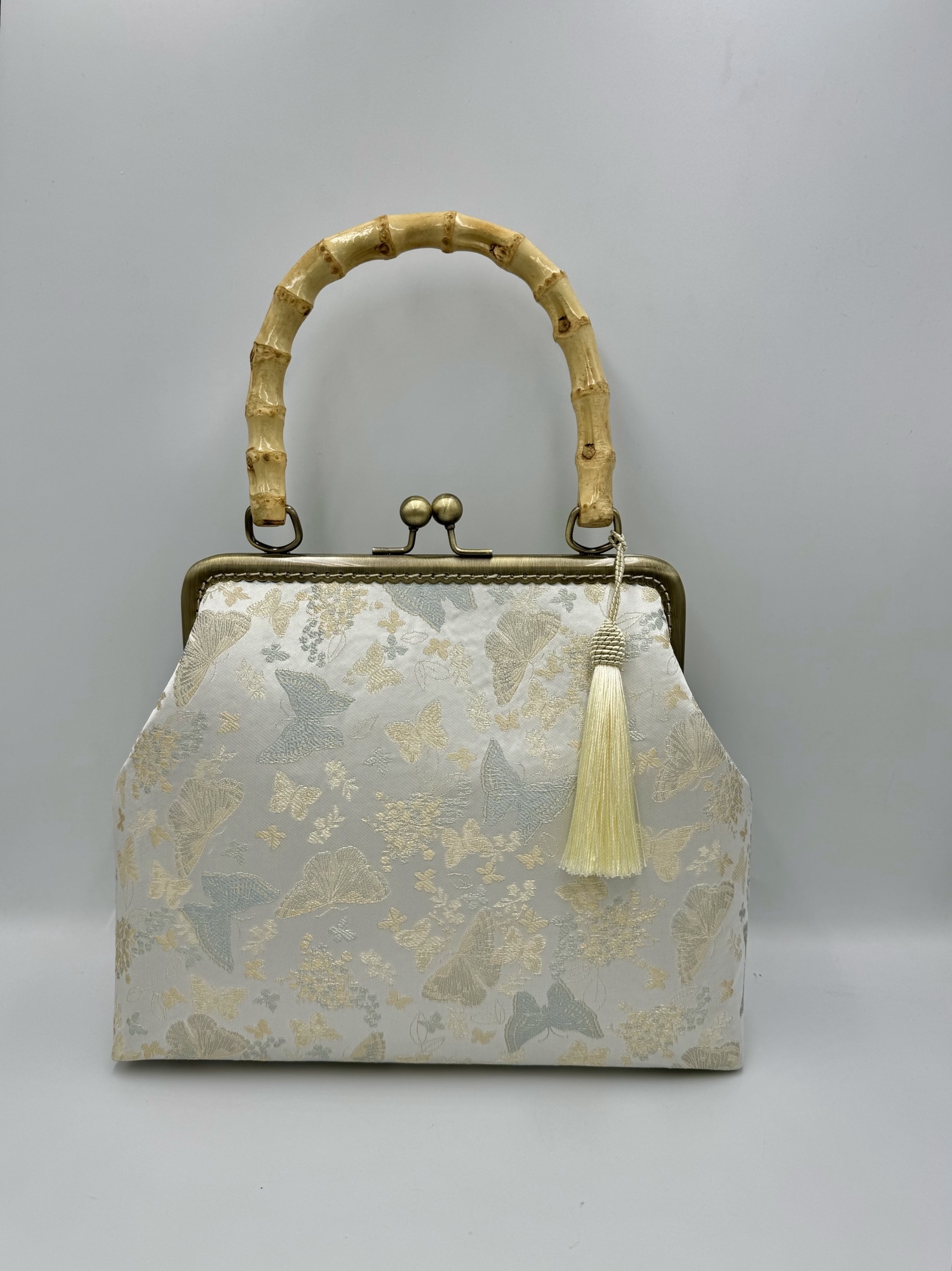 ハンドメイド】がま口 ハンド バッグ バンブー 持ち手 - COCO-HANACO'S