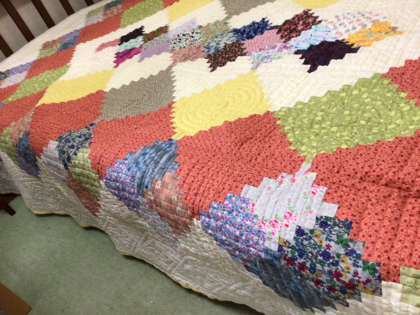 パッチワークキルトマルチカバー - MUCHINNOCHI'S GALLERY | minne