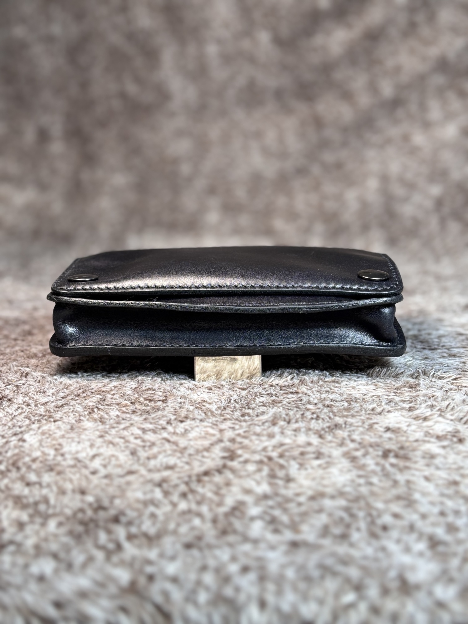 ◎柔らかい二つ折り.スムース革シャグポーチ◎ - Jarikoikstory