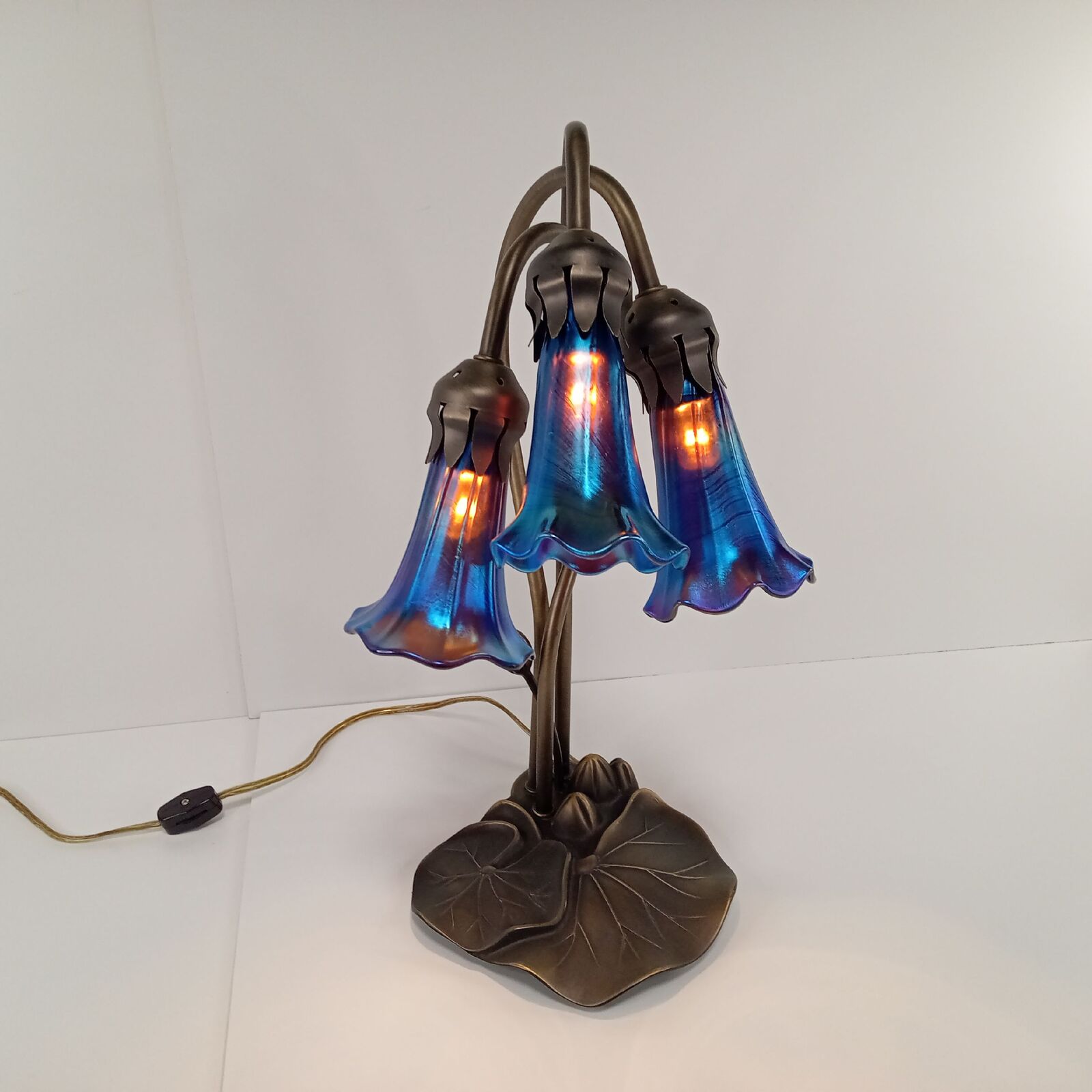 ルイスCティファニー ステンドグラス Rainbow 虹 グラスマスターズ社