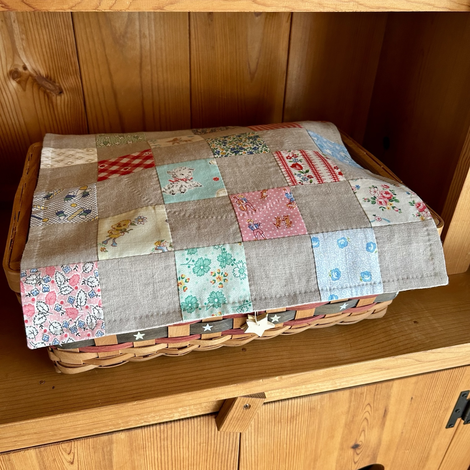 パッチワークマット＊フィードサック&ビンテージ クマさん集合