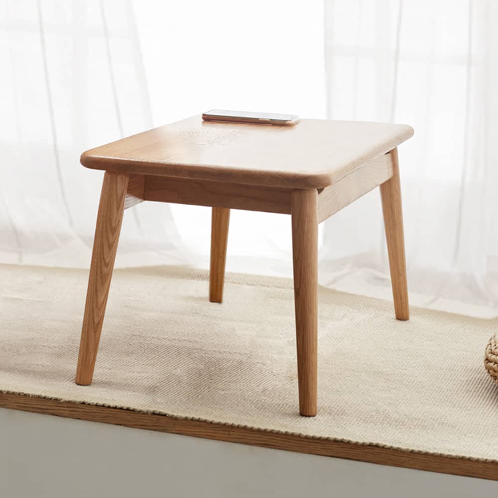 一人暮らしにぴったり木製ミニテーブル