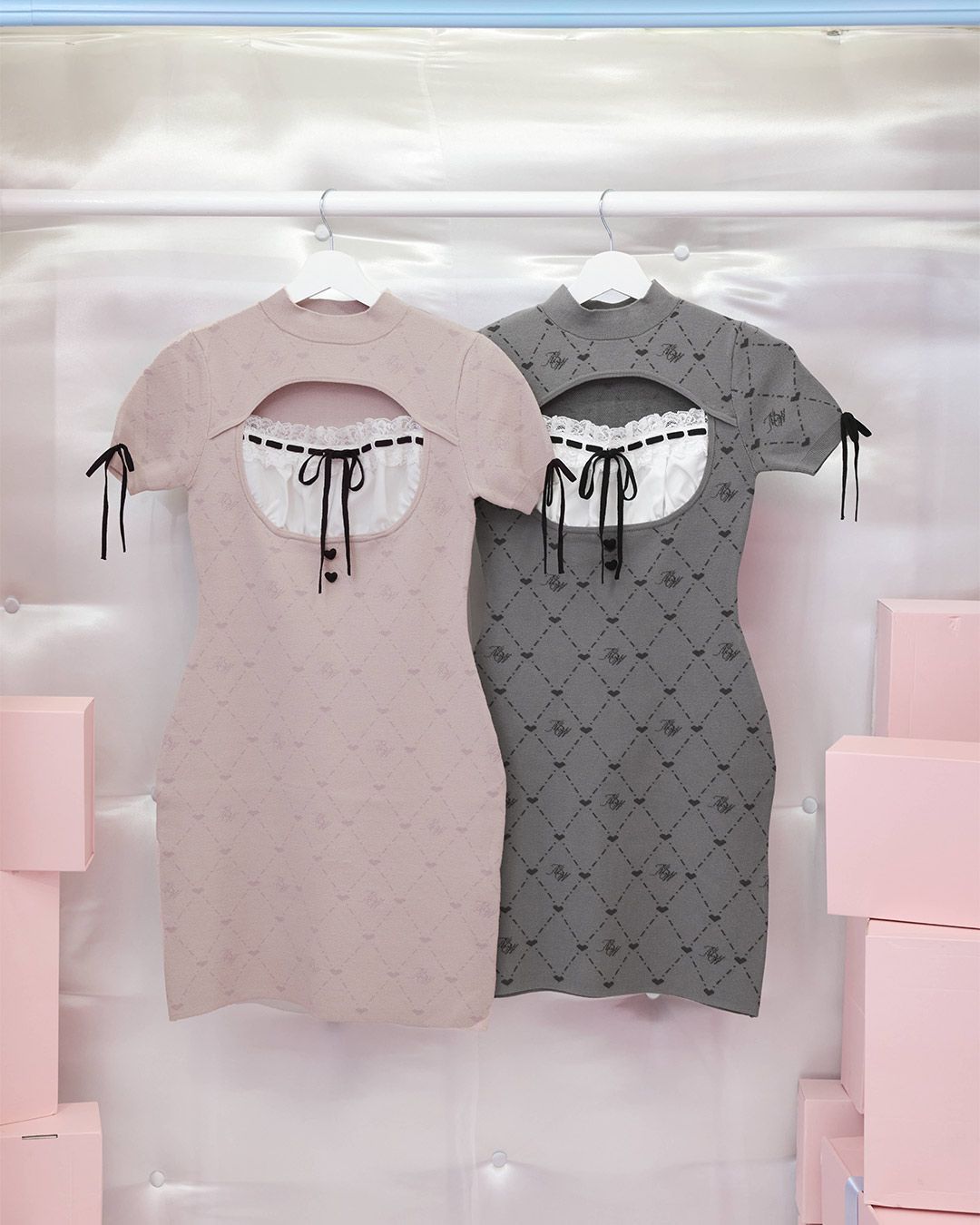 MWモノグラムワンピース ピンク | ファッション通販＆メディアMyColor