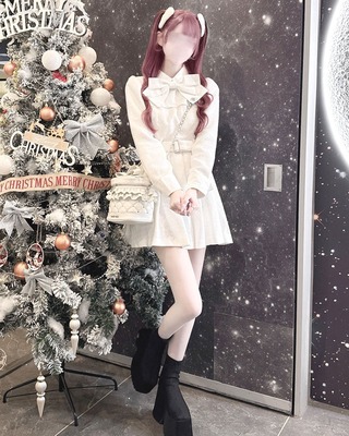 新品タグ付きHONEYMEW ハニーミュウ レーススウェットタイトワンピース