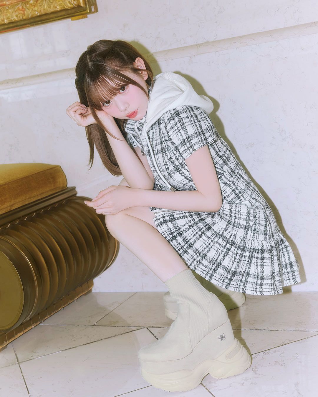 ソックスライク厚底ブーツ クリーム | ファッション通販＆メディア