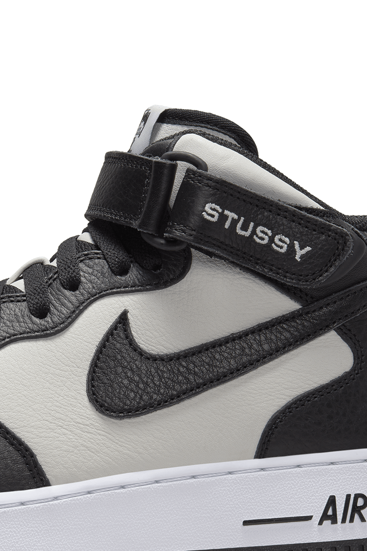 Air Force 1 Mid x Stüssy 'Black and Light Bone' (DJ7840-002