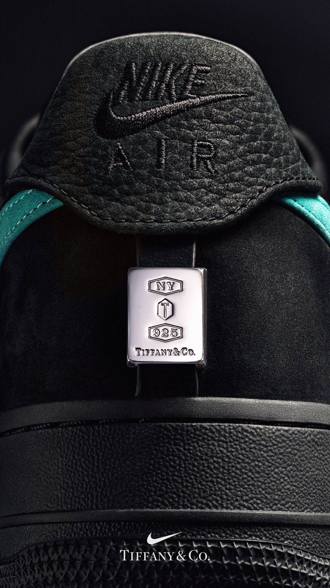 SNKRS Special: Air Force 1 x Tiffany & Co.. Nike SNKRS