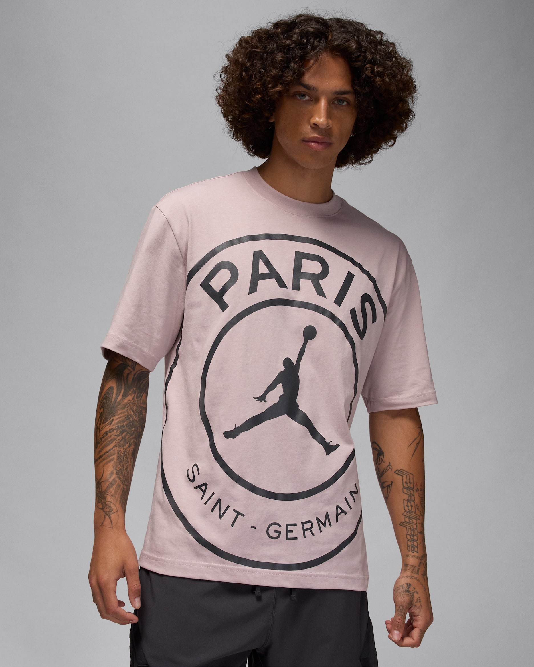 Paris Saint-Germain Men's T-Shirt. Nike BG