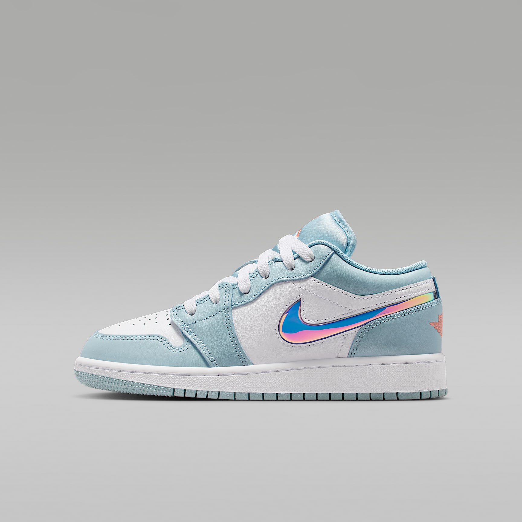 Air Jordan 1 Low SE Older Kids' Shoes. Nike ID