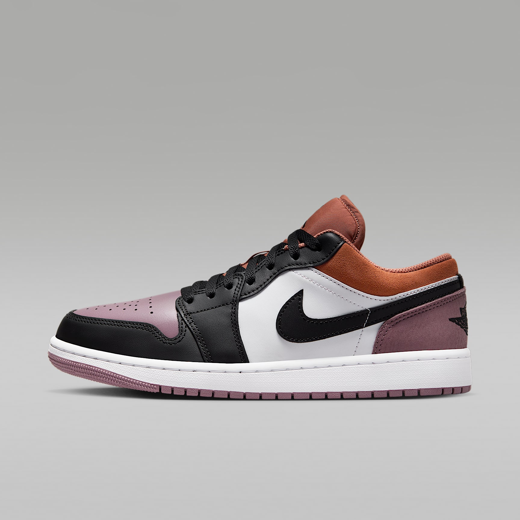 Air Jordan 1 Low SE Men's Shoes. Nike ID