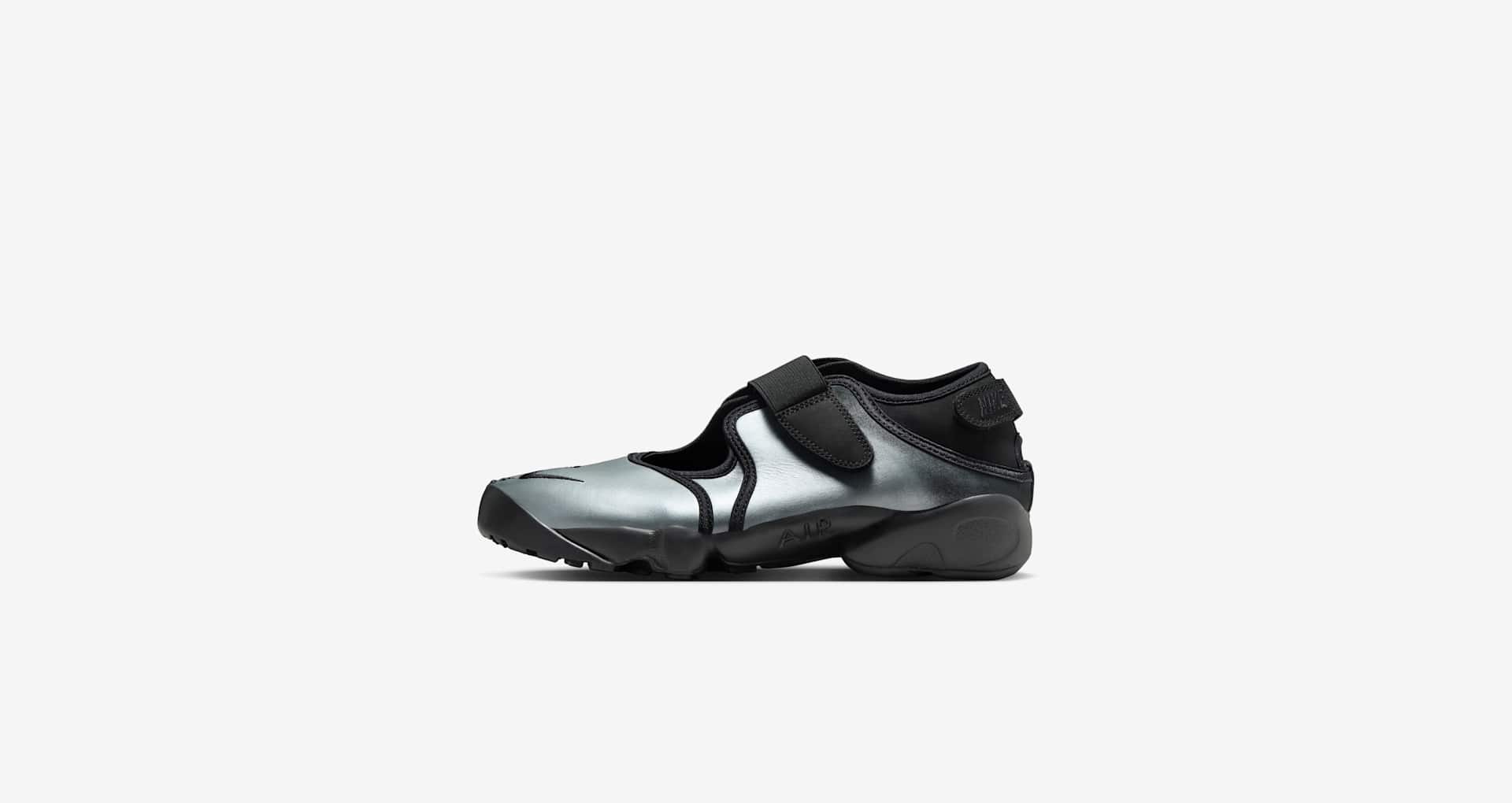 Women's Air Rift Leather 'Metallic Silver and Black' (IH3656-095