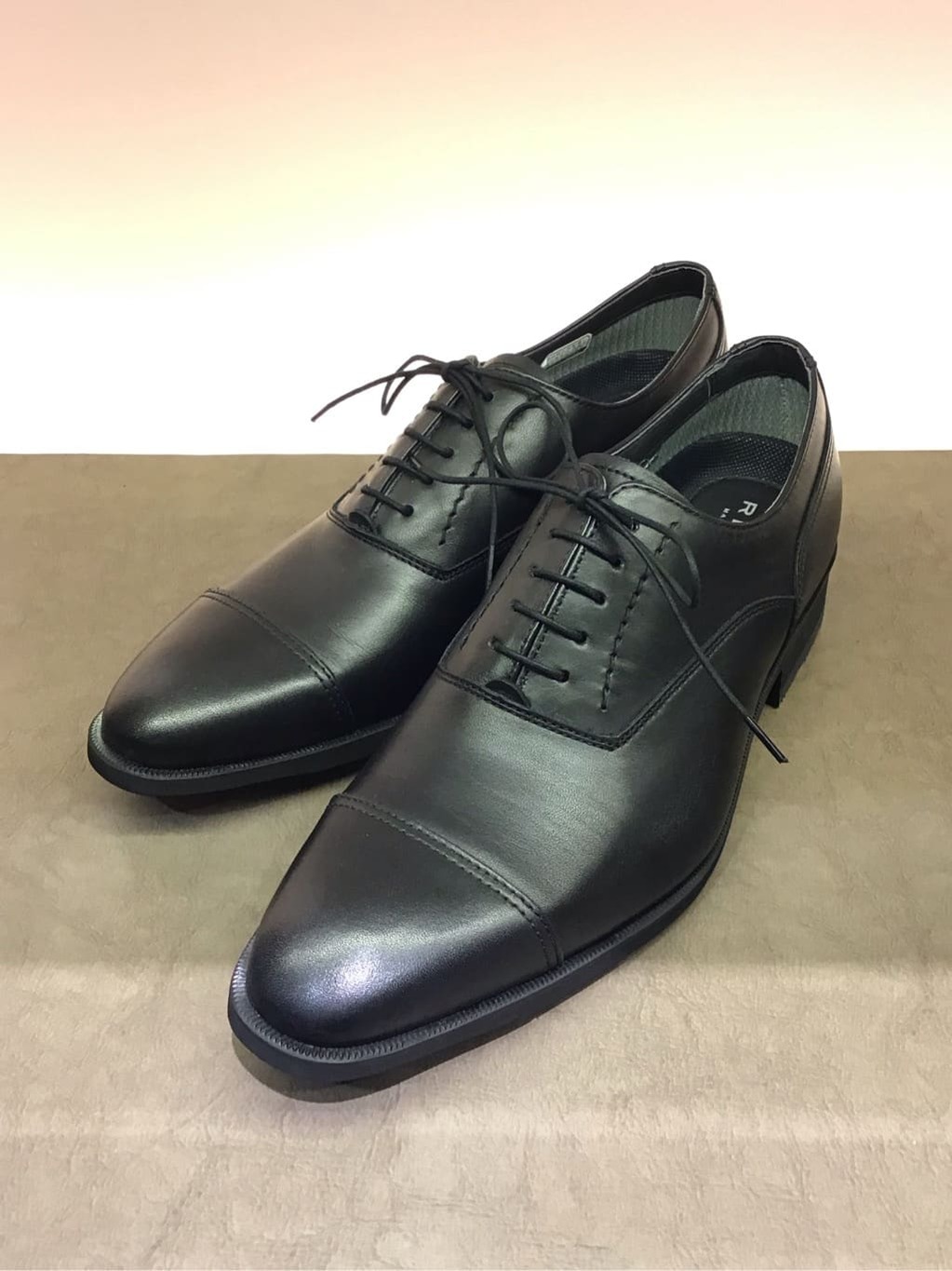 雨の日はこれ！！！GORE-TEX フットウェアおすすめドレスシューズ3選