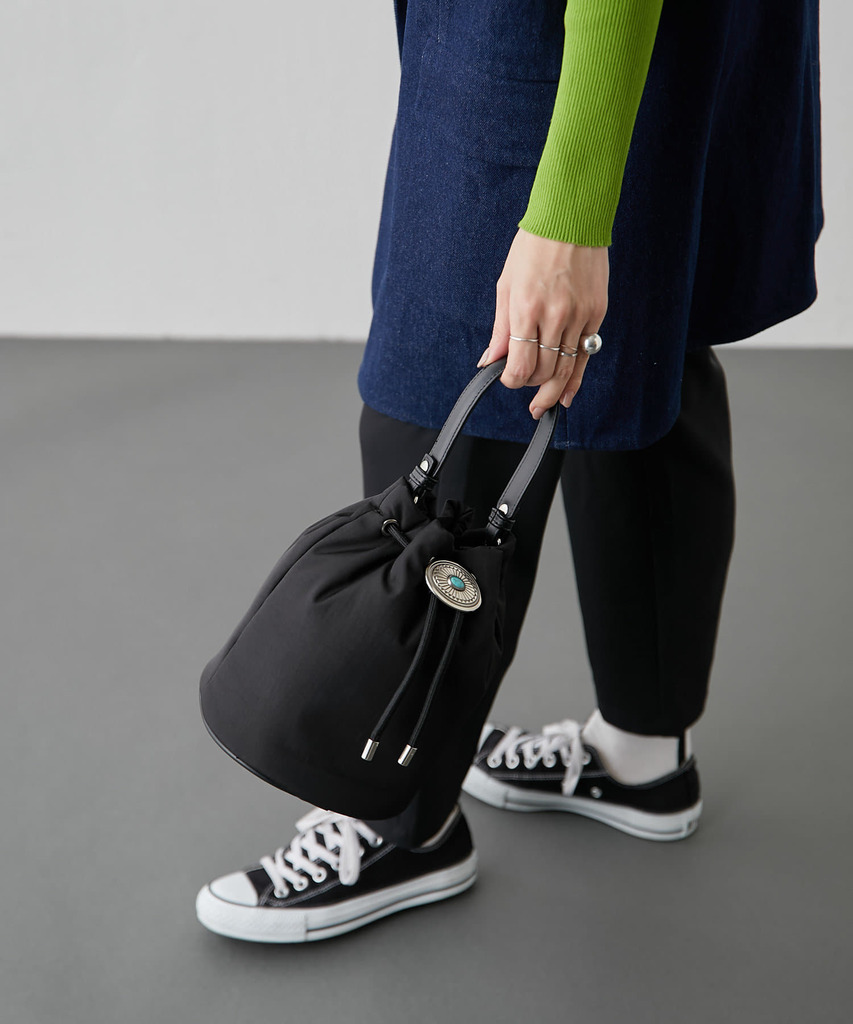 もうすぐ新入荷！】コンチョ好きにはたまらない！コンチョ巾着