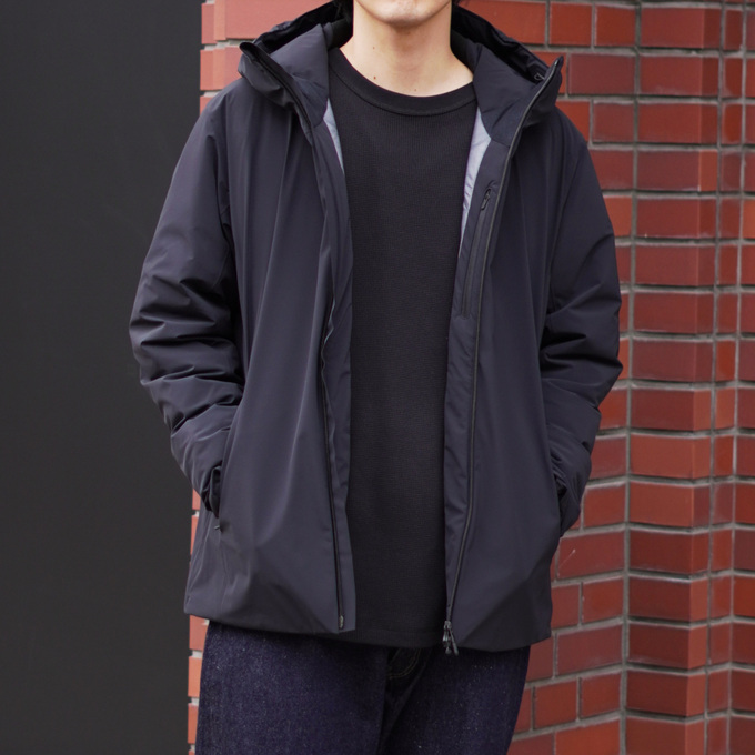 DESCENTE ALLTERRAIN】水沢ダウン ”INVISIBLE” / スタッフブログ