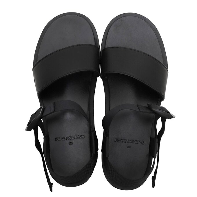 FOOTWORKS（フットワークス】姿勢改善・スタイルアップ間違いなしの